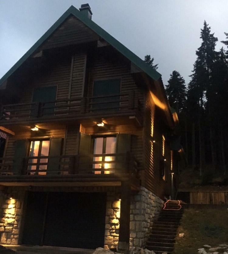 Vila Dragana Zabljak  Luaran gambar